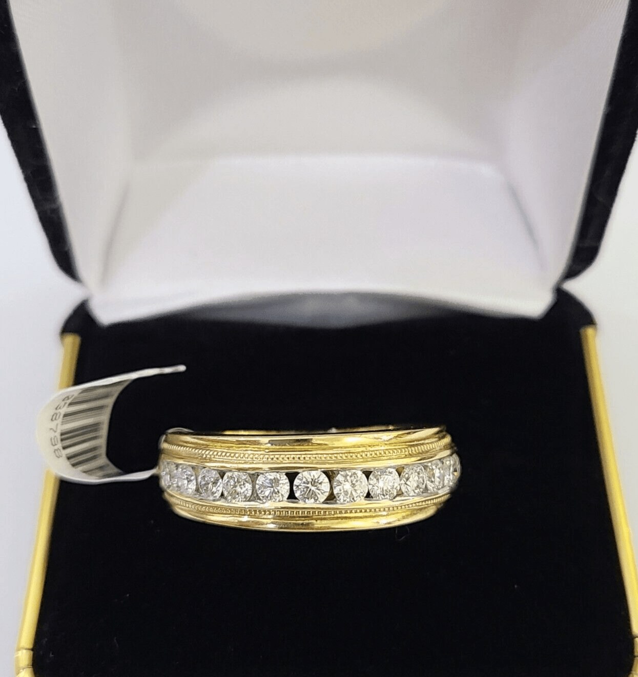 Real 14k Yellow Gold Diamond Mens Ring Band Wedding Genuine Natural - GoldenlinQ